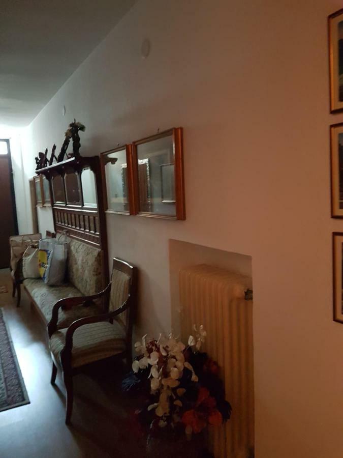 Antica Casa Di Famiglia Hotel Castiglione del Lago Luaran gambar