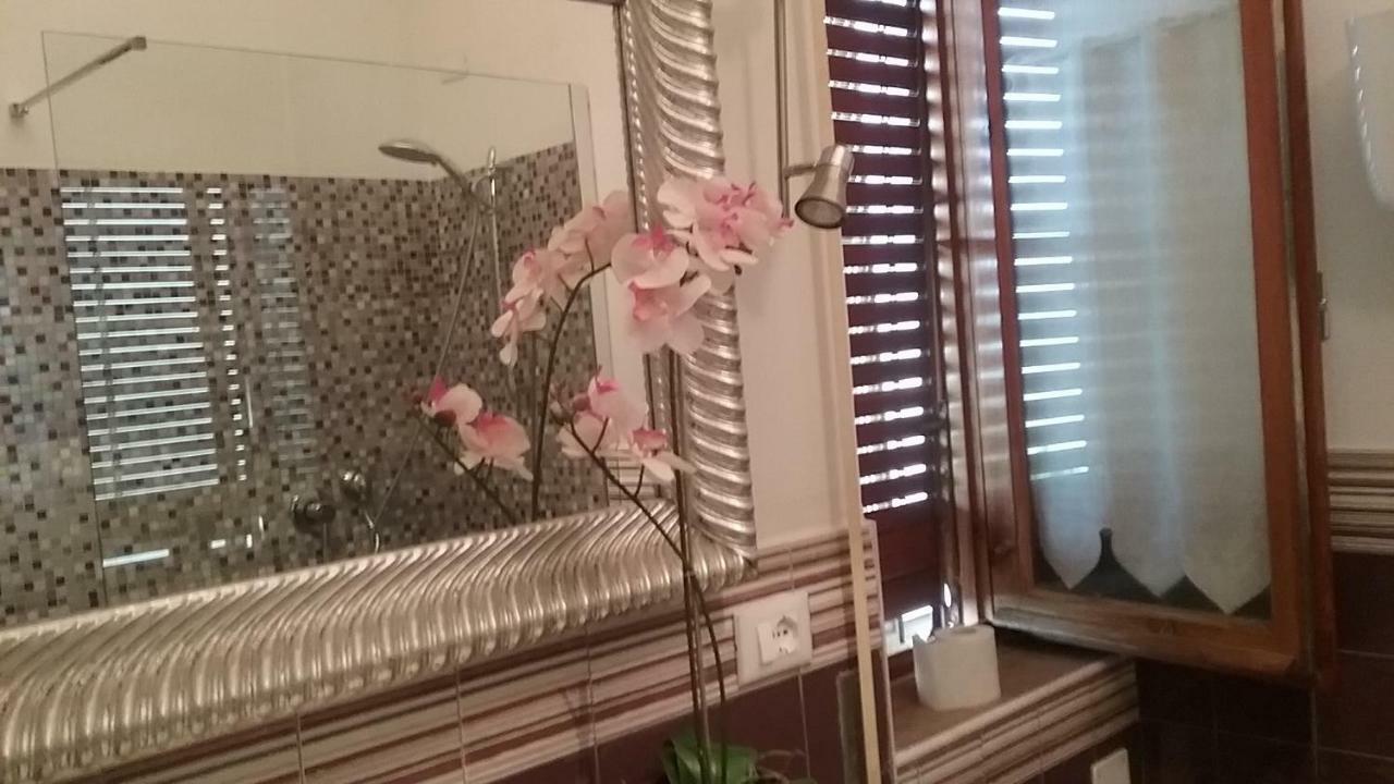 Antica Casa Di Famiglia Hotel Castiglione del Lago Luaran gambar